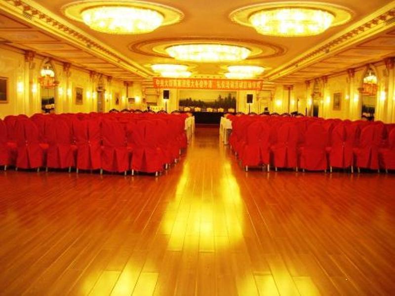 Modern Hotel Harbin Exterior foto